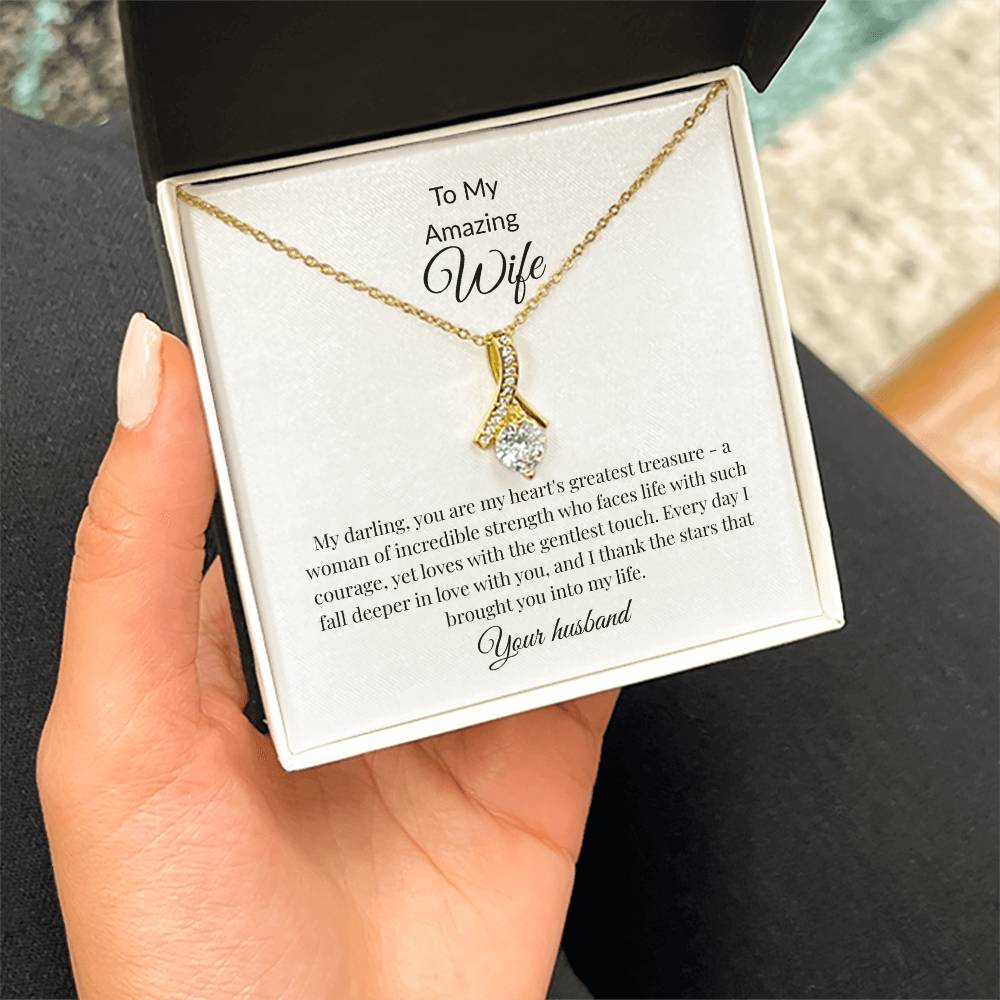 Romantic Love Necklace for Wife - Alluring Beauty Gold Pendant