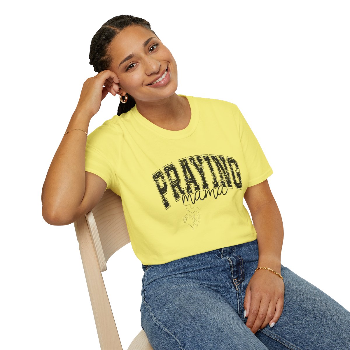 Praying Mama T-Shirt – Faith-Inspired Comfort Tee for Moms