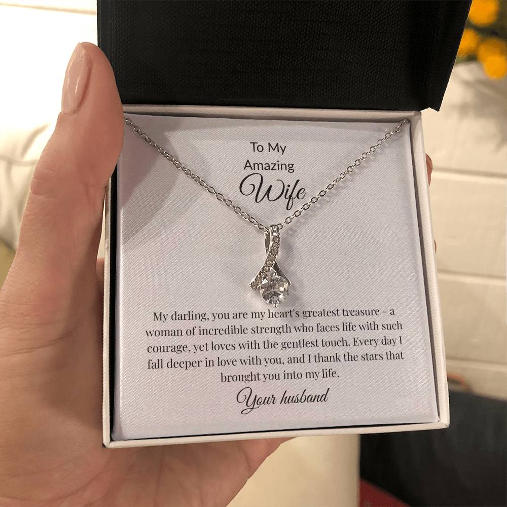 Romantic Love Necklace for Wife - Alluring Beauty Gold Pendant
