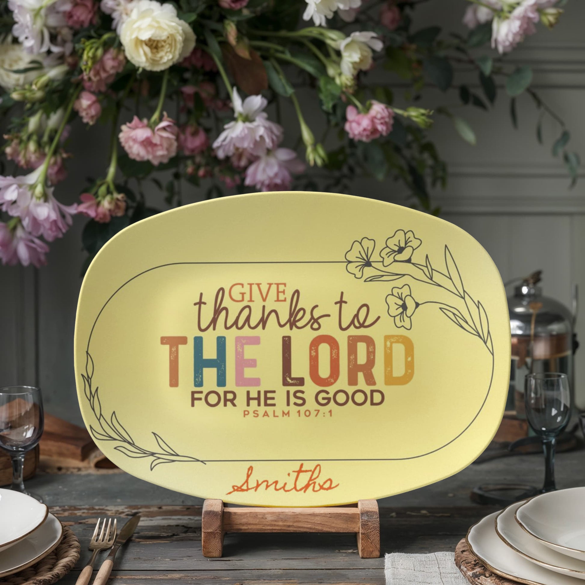 Personalized Christian Thanksgiving platter with “Give Thanks to the Lord” Bible verse and custom family name, ideal for holiday dinners and gatherings