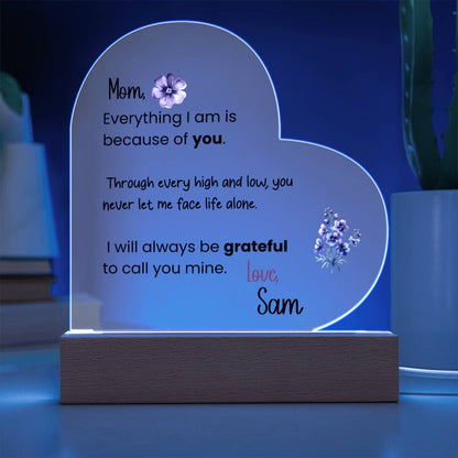 Personalized Mom Acrylic Heart Plaque with LED Light Base – Sentimental Mother Gift from Daughter or Son – Mother’s Day, Birthday, Keepsake Decor