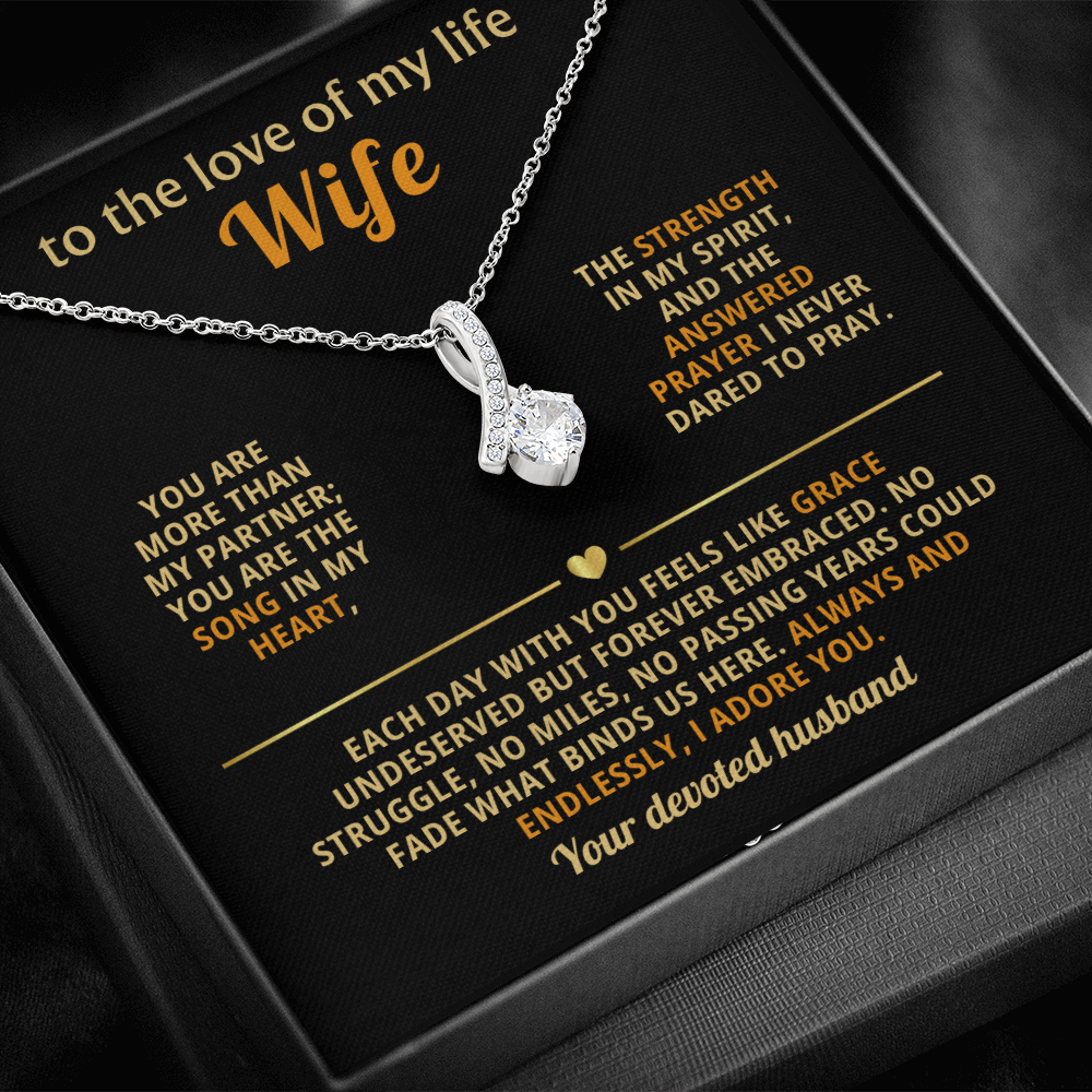 To the love of my life-Alluring Beauty Necklace for Wife