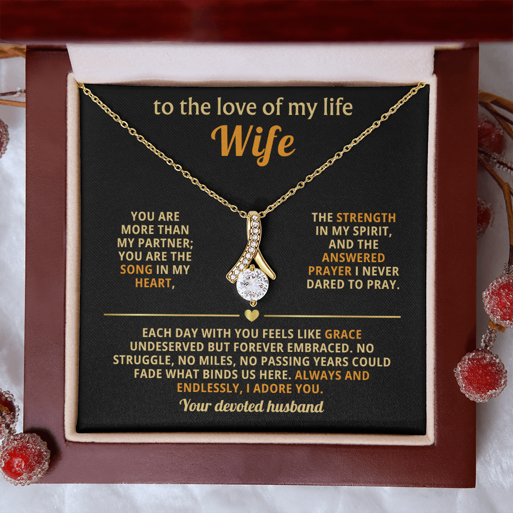 To the love of my life-Alluring Beauty Necklace for Wife
