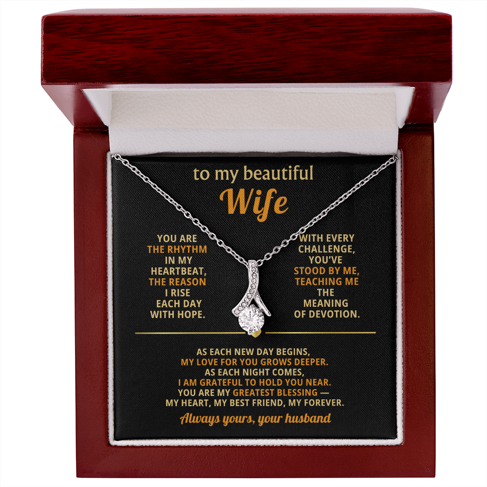 Alluring Beauty Ribbon Pendant Necklace – A Gift She’ll Treasure